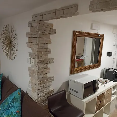 Apartment Cristiano House