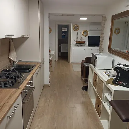 Cristiano House *