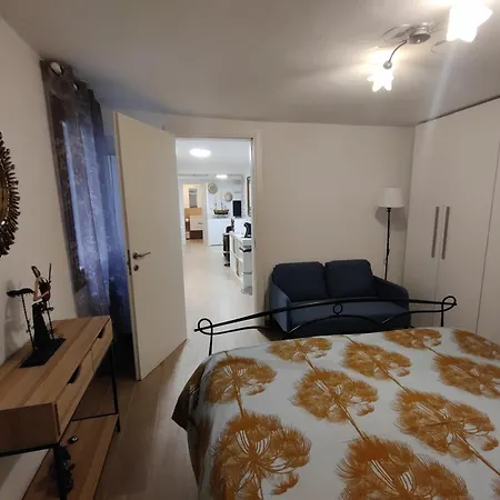 Cristiano House * 基奥贾